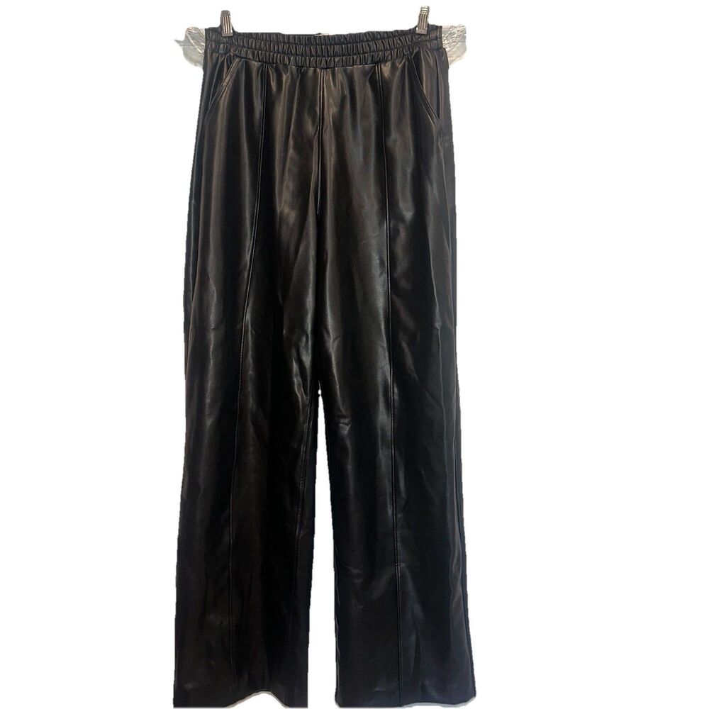 New Abercrombie and Fitch Size Medium Vegan Leather Womens Pants Black Straight